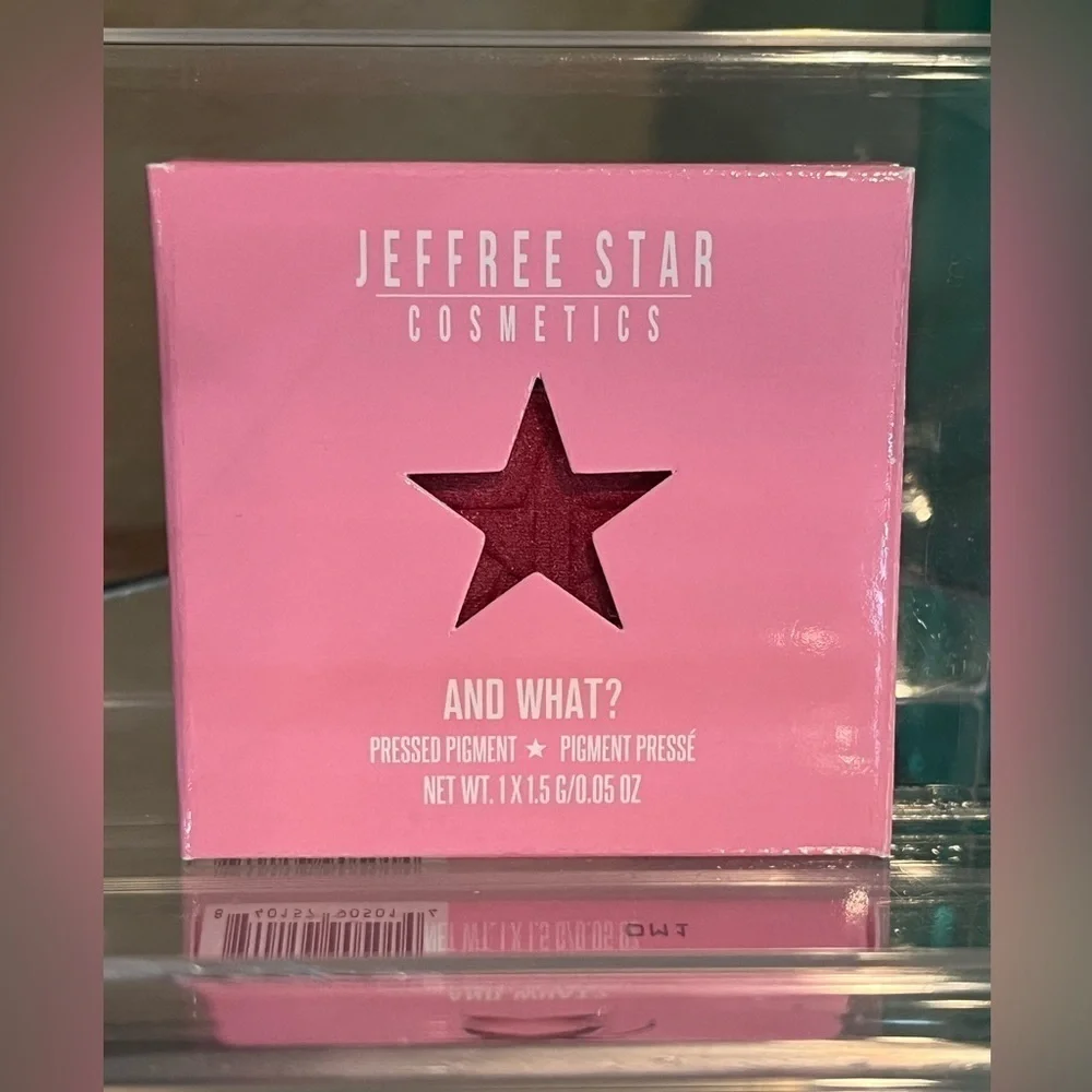 Jeffree Star Eyeshadow, single color, color is called And What?, new!